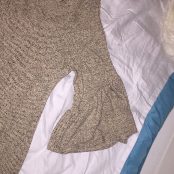 Soft flowy shirt - Picture 3 of 3